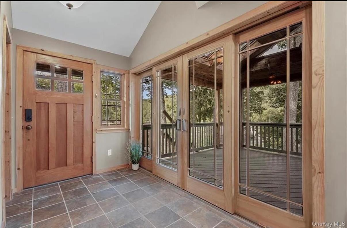 11 Oakdale Road Putnam Valley, NY 10579 - Photo 3 of 31 a view of an entryway door