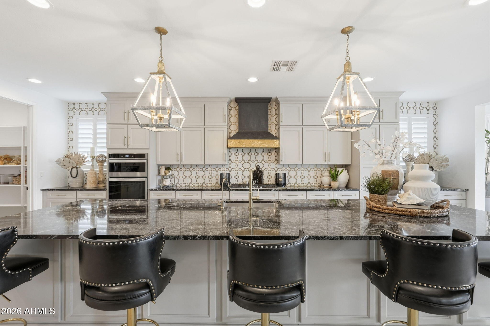 22607 East Russet Road Queen Creek, AZ 85142 - Photo 7 of 64 Luxury kitchen