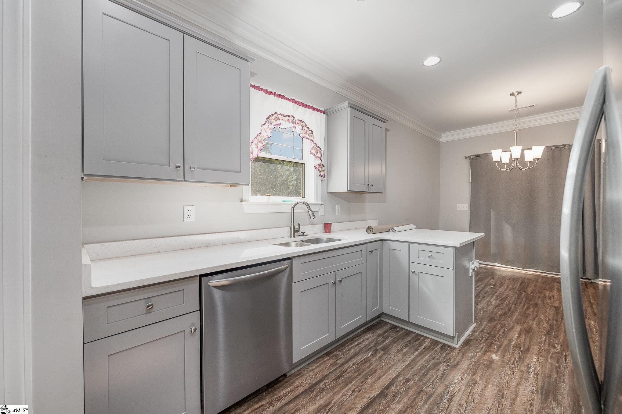 102 Charlie Road Liberty, SC 29657 - Photo 16 of 33