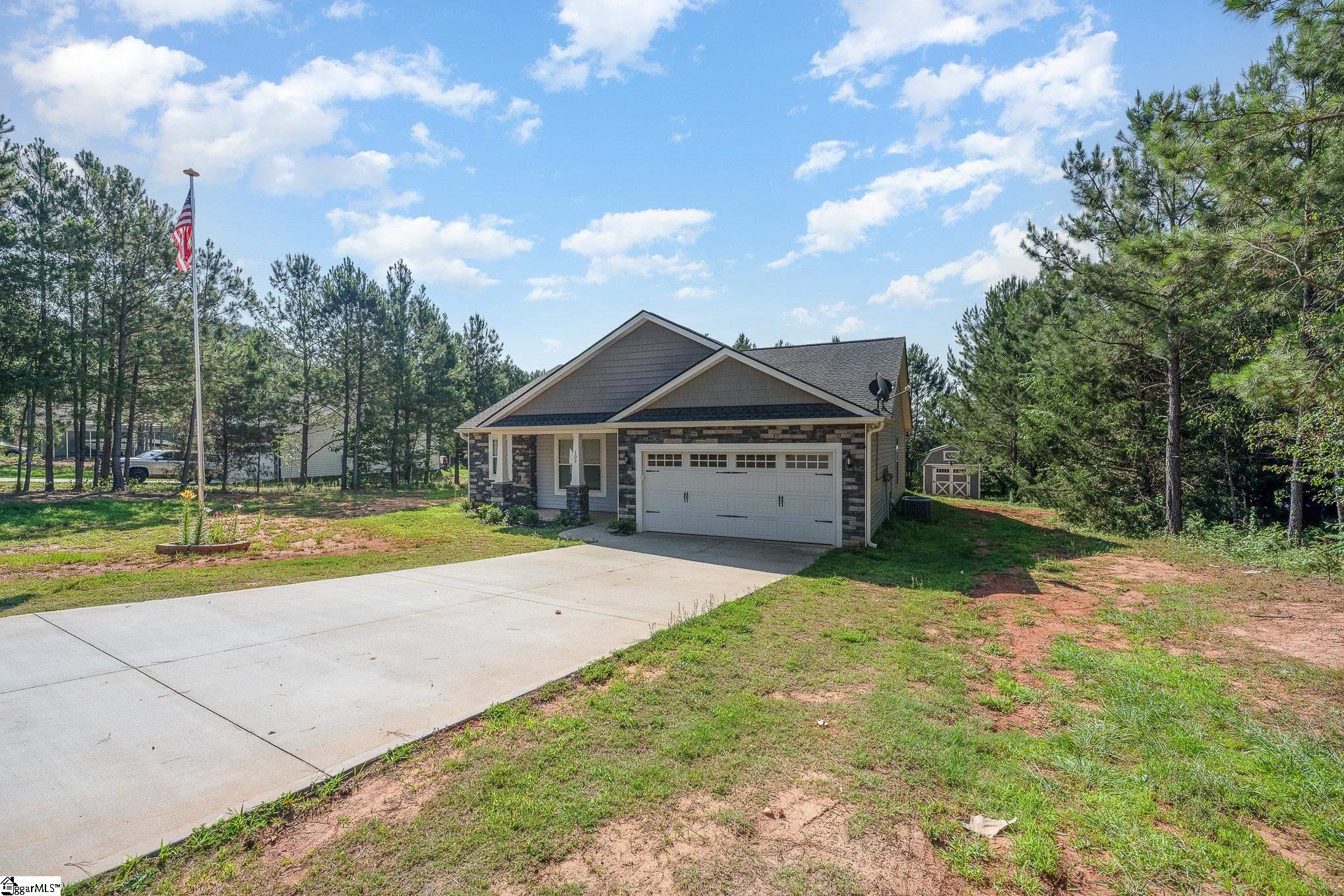 102 Charlie Road Liberty, SC 29657 - Photo 3 of 33