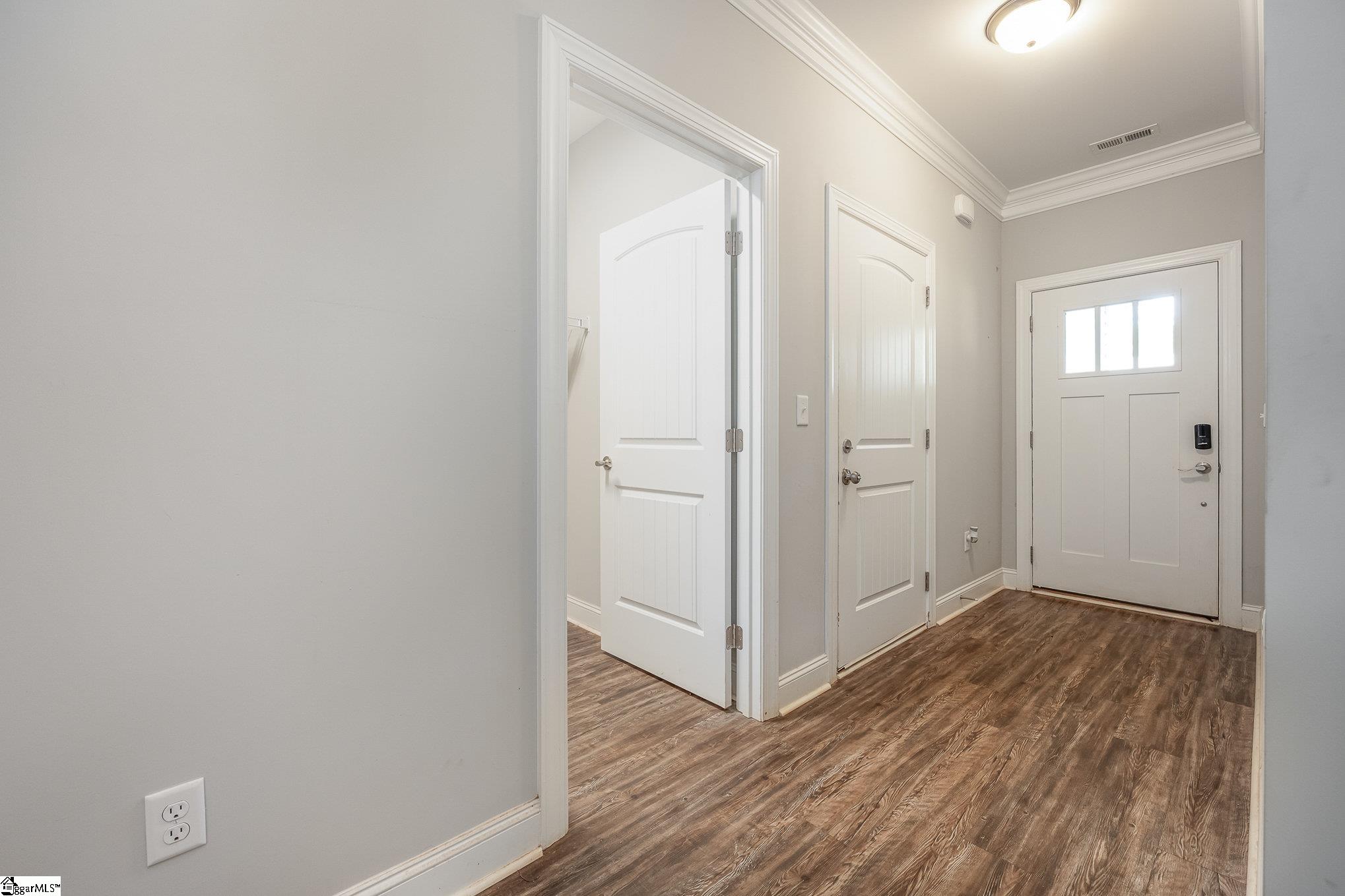 102 Charlie Road Liberty, SC 29657 - Photo 5 of 33