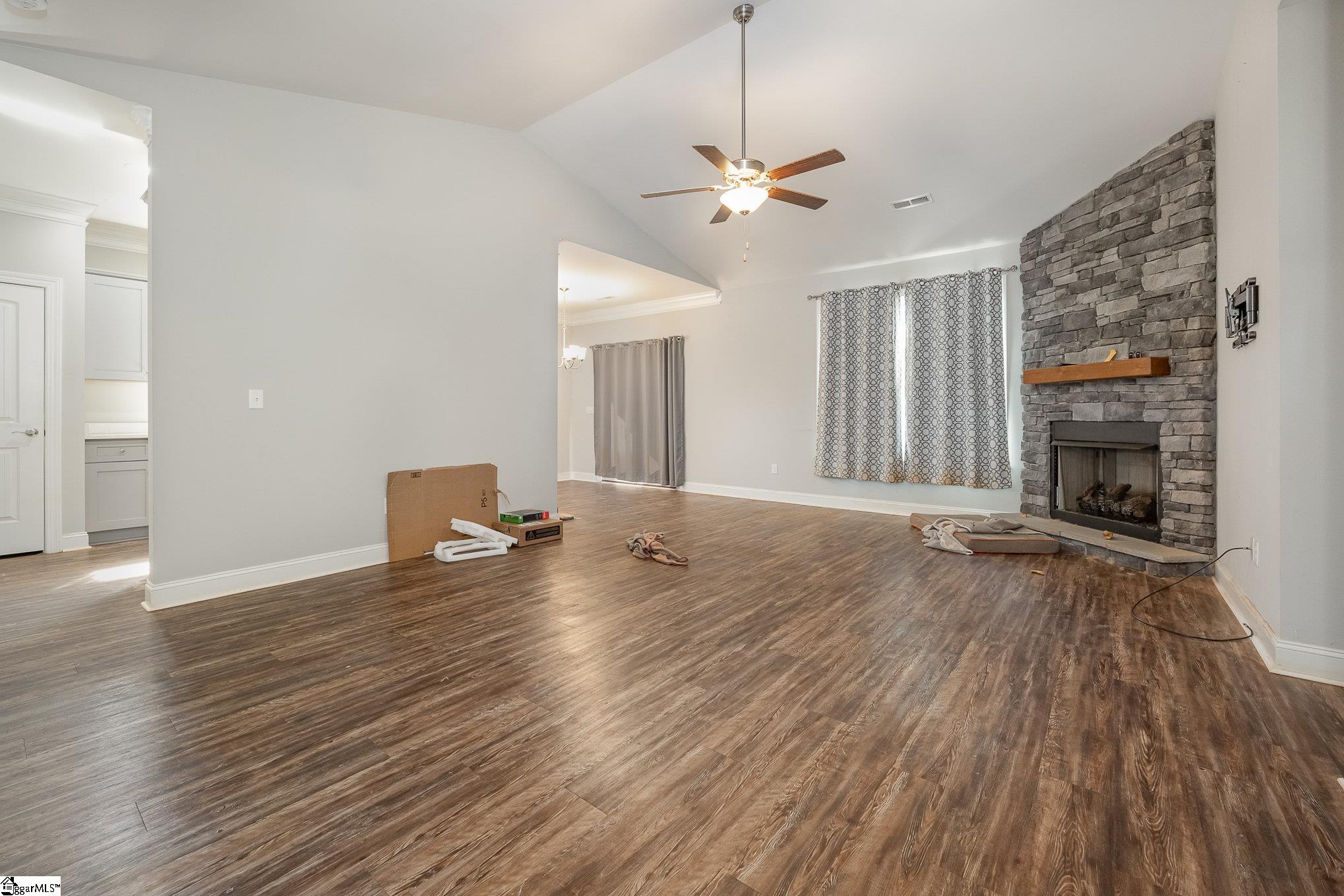 102 Charlie Road Liberty, SC 29657 - Photo 6 of 33