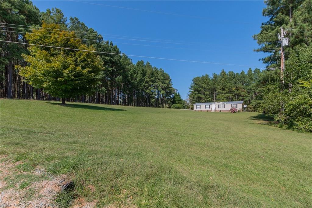 582 Lingle Farm Road Lexington, NC 27295 - Photo 3 of 38 Very private setting!