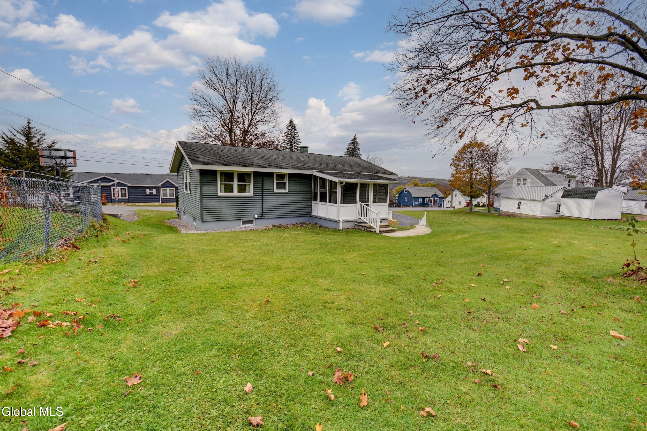 15 Ridge Road Canajoharie, NY 13317 - Photo 7 of 40 15 Ridge Rd-10