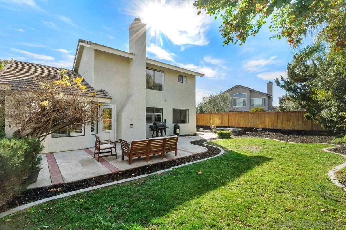 41573 Willow Run Road Temecula, CA 92591 - Photo 32 of 32 a view of a house with backyard and sitting area