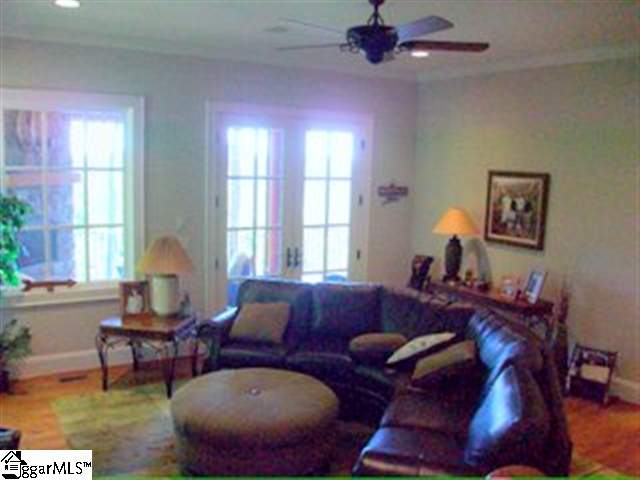 364 Mountain Summit Road Travelers Rest, SC 29690 - Photo 16 of 25 Gallery Image 16