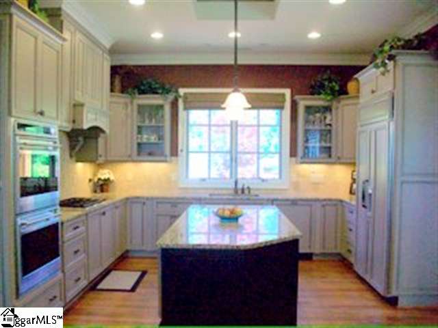364 Mountain Summit Road Travelers Rest, SC 29690 - Photo 9 of 25 Gallery Image 9