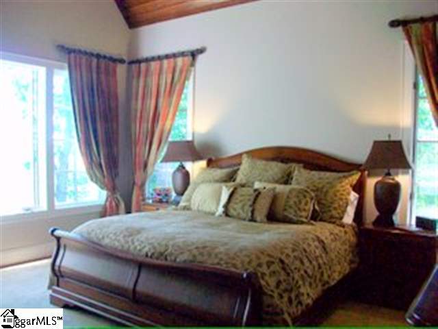 364 Mountain Summit Road Travelers Rest, SC 29690 - Photo 10 of 25 Gallery Image 10