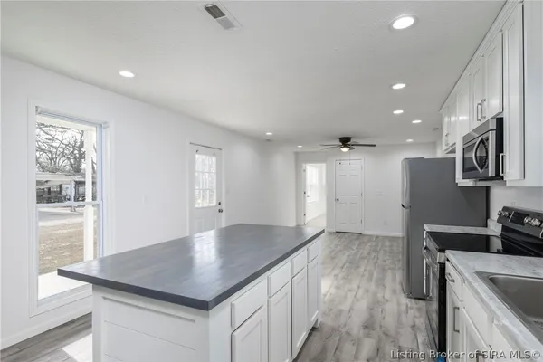$244,900 | 1313 Water Street, Charlestown, IN 47111