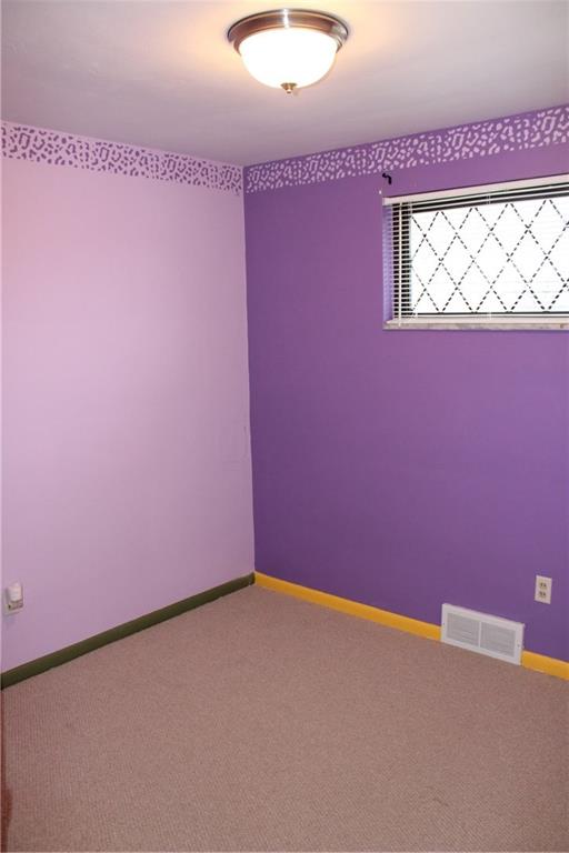 960 Lindsay Road Carnegie, PA 15106 - Photo 12 of 24 Third Bedroom