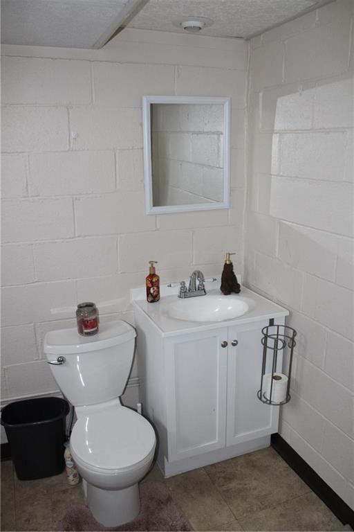 960 Lindsay Road Carnegie, PA 15106 - Photo 17 of 24 Lower level half bath with room to add a shower.