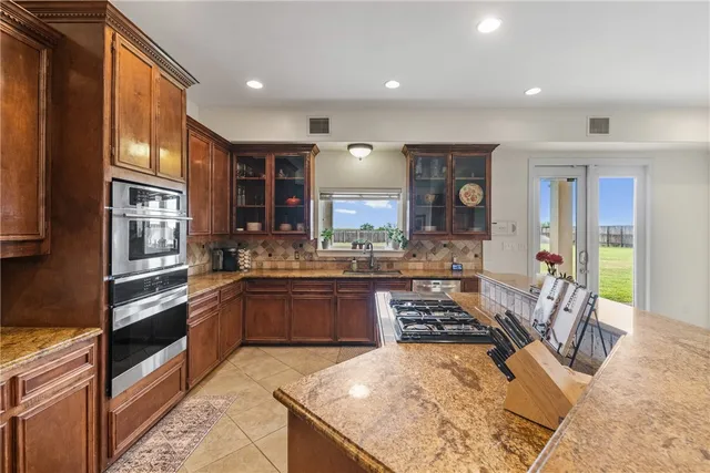 $825,000 | 6001 King Trail, Corpus Christi, TX 78414