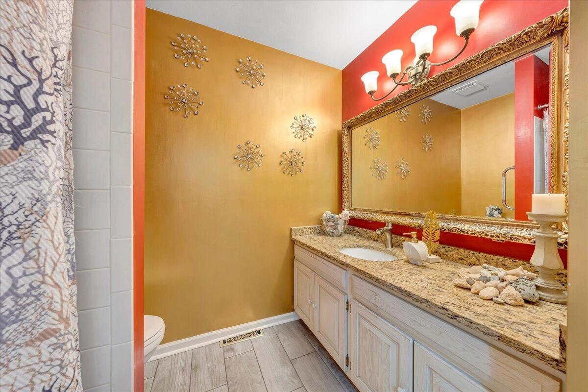 4434 Rosecrest Road Roanoke, VA 24018 - Photo 23 of 48 23-MIB01278