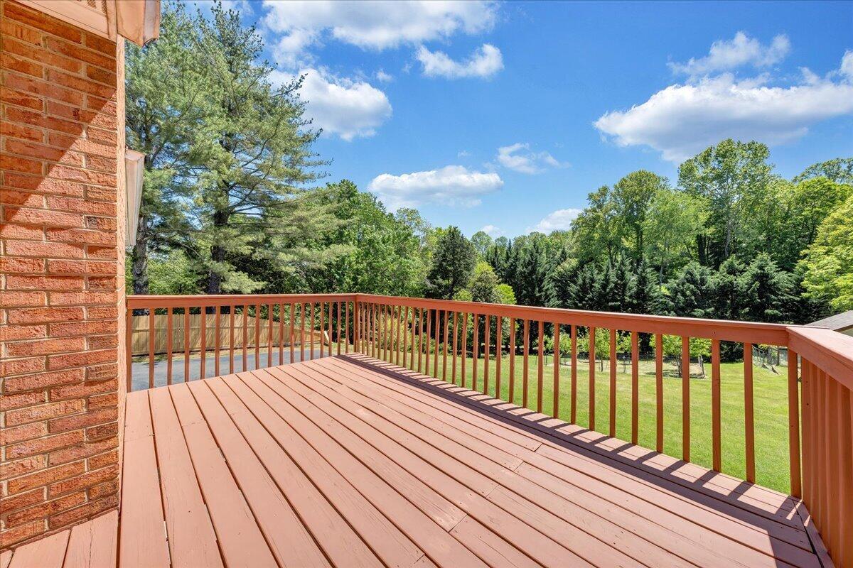 4434 Rosecrest Road Roanoke, VA 24018 - Photo 33 of 48 34-MIB01311