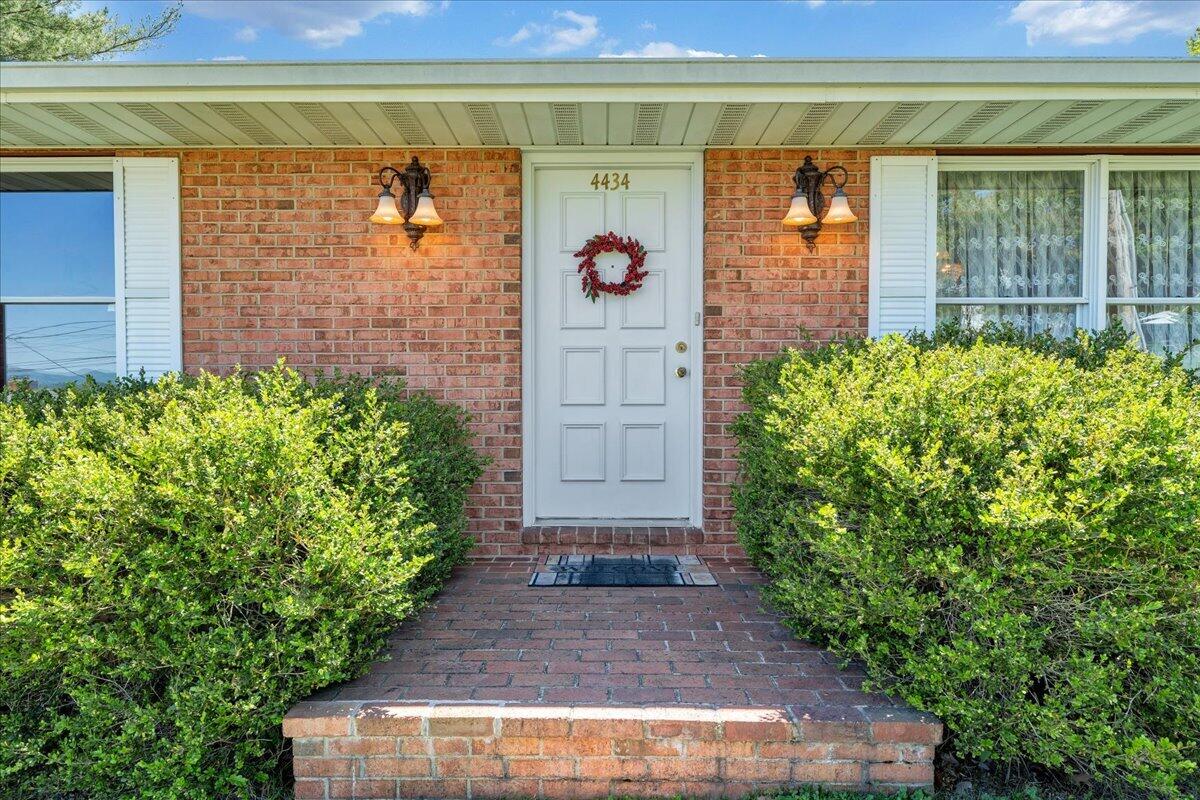 4434 Rosecrest Road Roanoke, VA 24018 - Photo 39 of 48 40-MIB01332