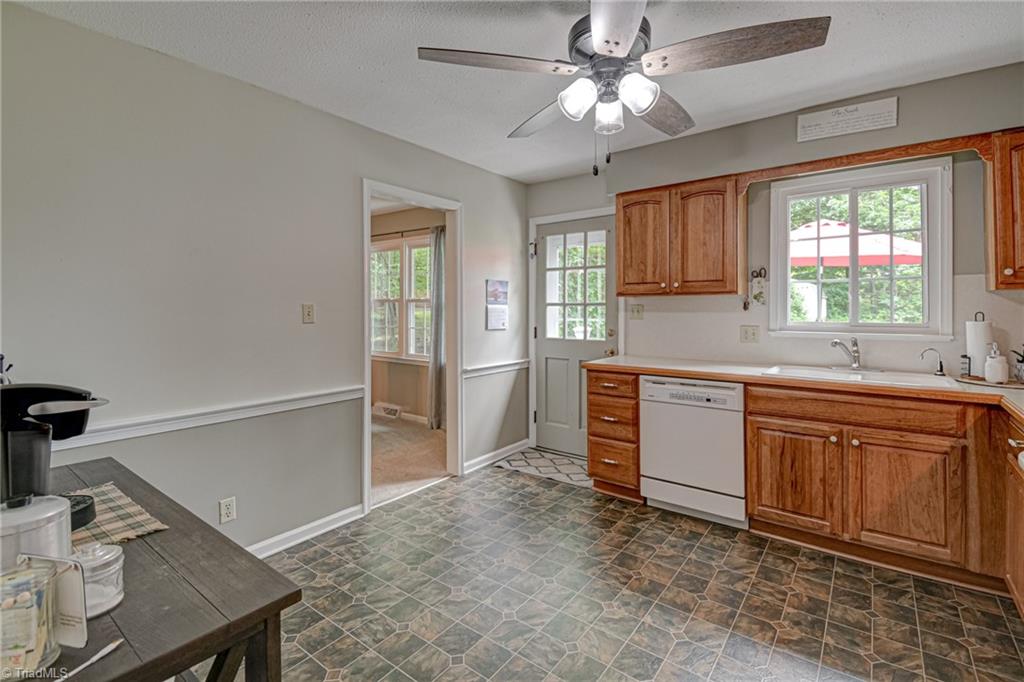 6901 Poplar Ridge Road Lewisville, NC 27023 - Photo 11 of 38 Gallery Image 11