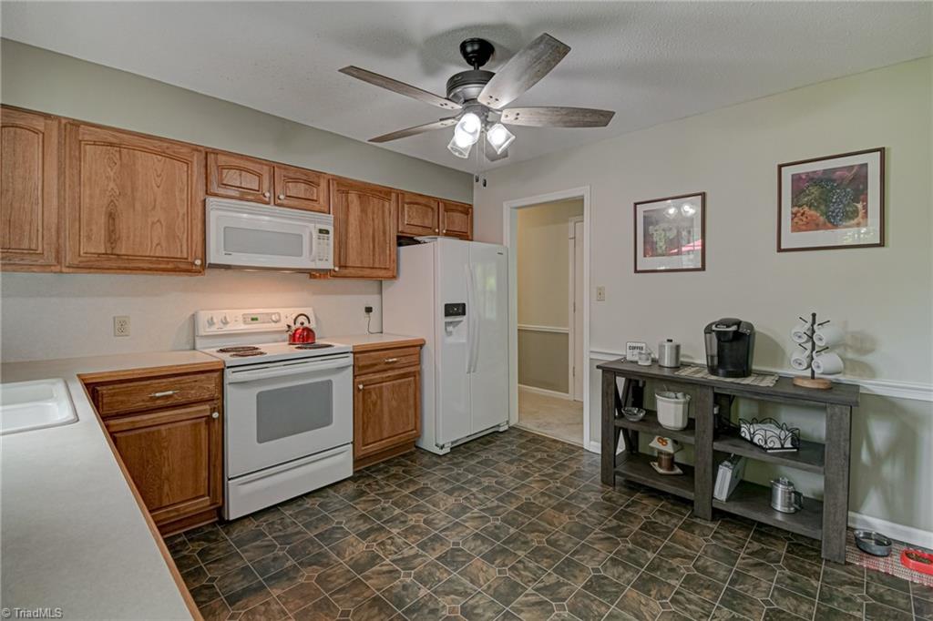 6901 Poplar Ridge Road Lewisville, NC 27023 - Photo 13 of 38 Gallery Image 13