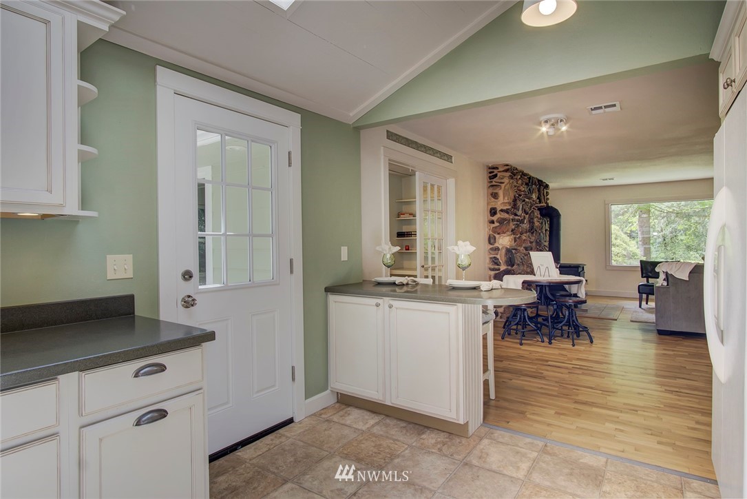 21450 Vetter Road Northwest Poulsbo, WA 98370 - Photo 30 of 39