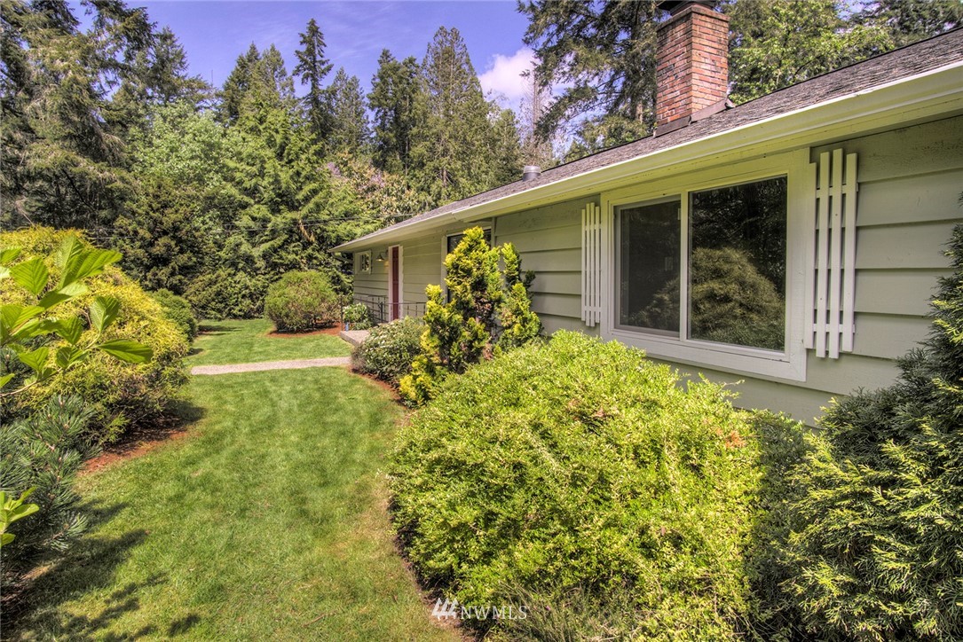 21450 Vetter Road Northwest Poulsbo, WA 98370 - Photo 4 of 39
