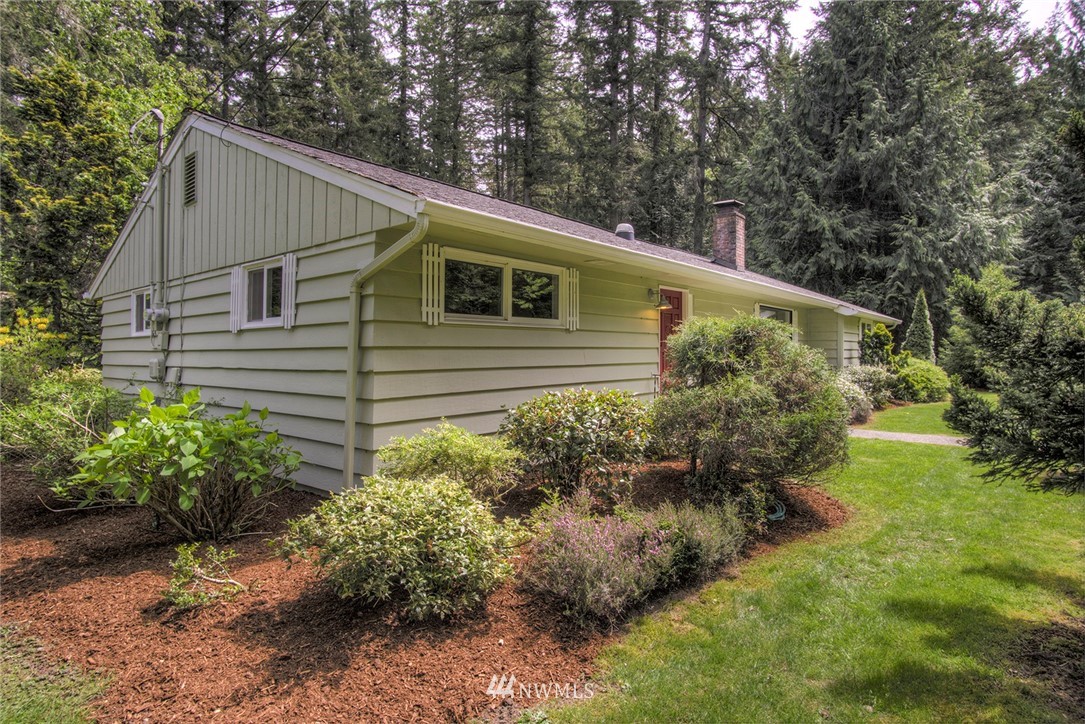 21450 Vetter Road Northwest Poulsbo, WA 98370 - Photo 5 of 39
