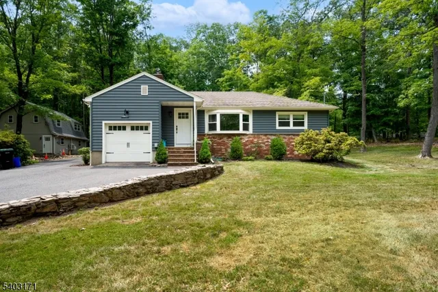 $3,400 | 422 Hollow Road, Skillman, NJ 08558