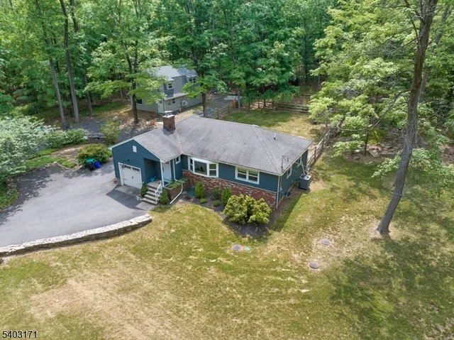 $3,400 | 422 Hollow Road, Skillman, NJ 08558