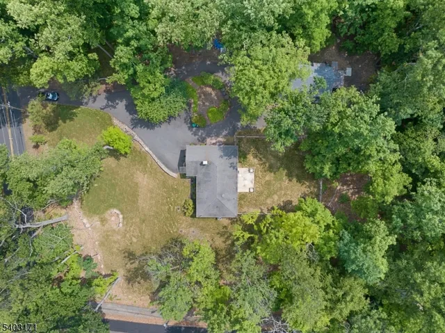 $3,400 | 422 Hollow Road, Skillman, NJ 08558