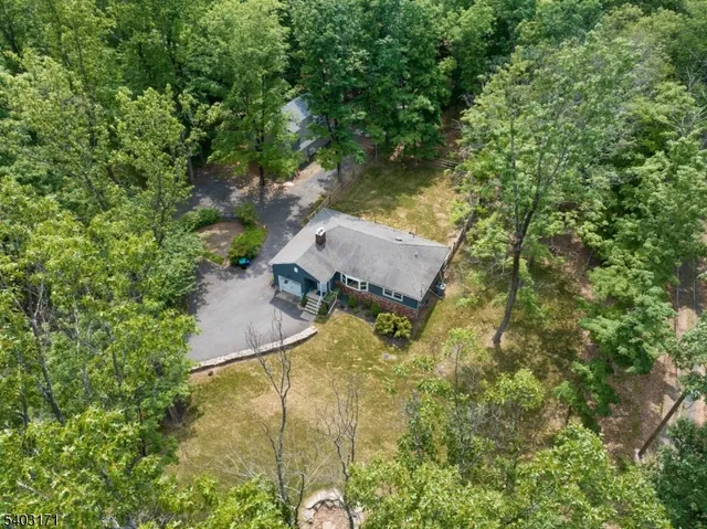 $3,400 | 422 Hollow Road, Skillman, NJ 08558