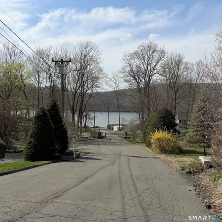 $4,700 | 6 Brighton Street, Danbury, CT 06811