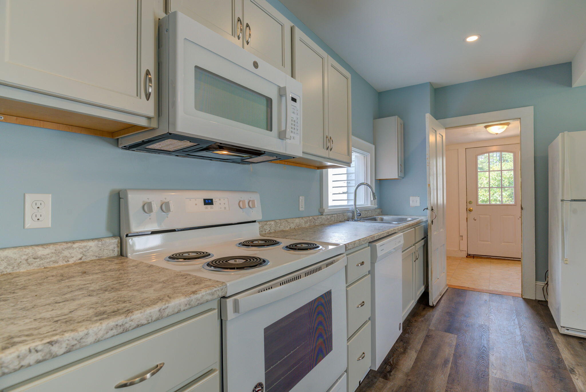 164 Log Cabin Road Arundel, ME 04046 - Photo 17 of 32 2cf200df-ff3c-4bd2-a35a-3d8729584218
