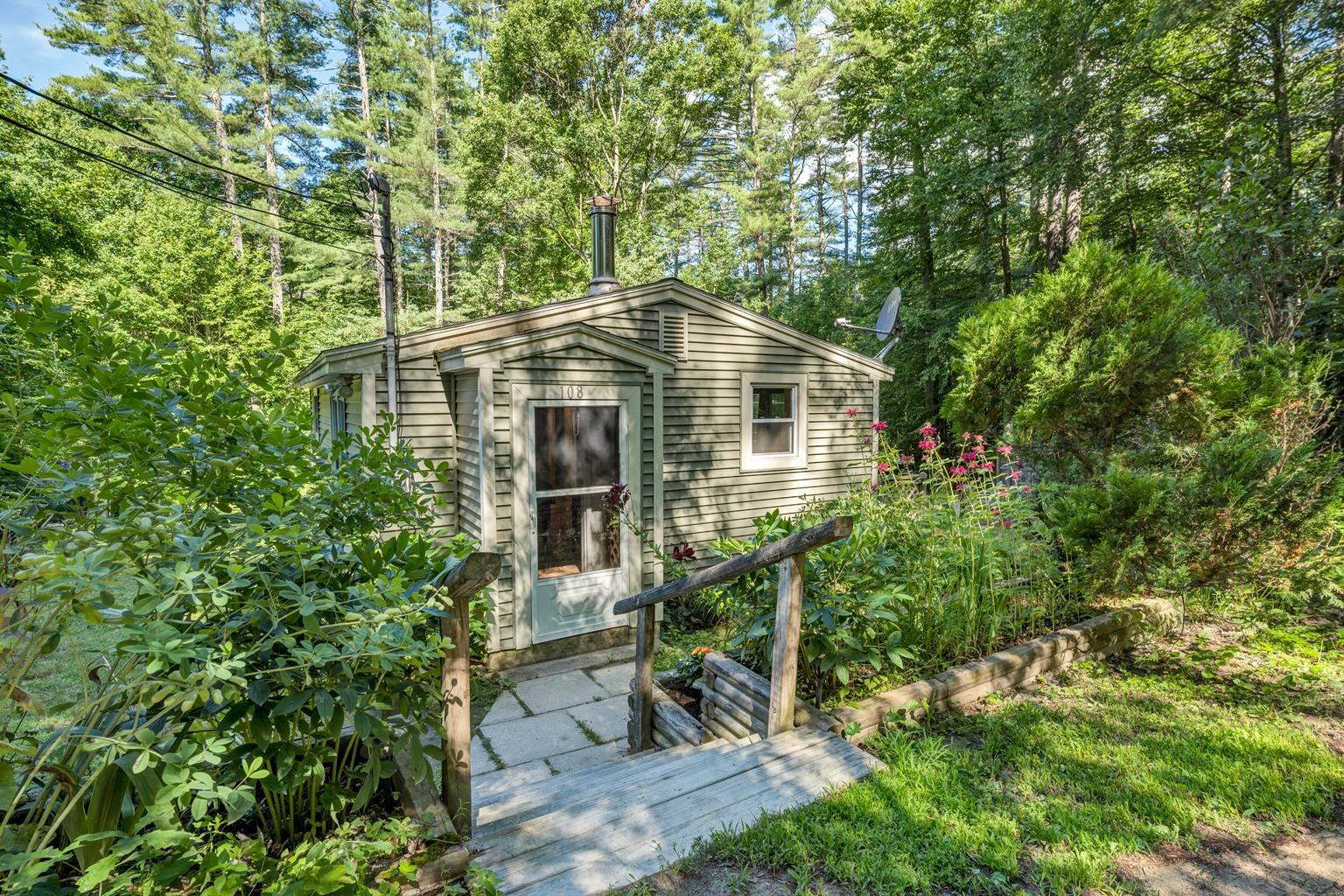 108 Berry River Road Barrington, NH 03825 - Photo 1 of 25 Gallery Image 1