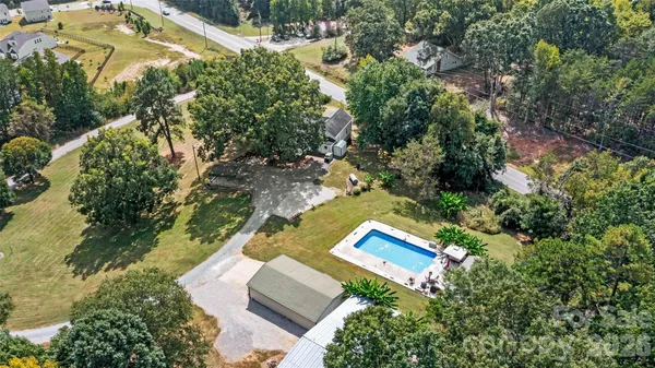 $475,000 | 5780 South Nc 16 Business Highway, Maiden, NC 28650