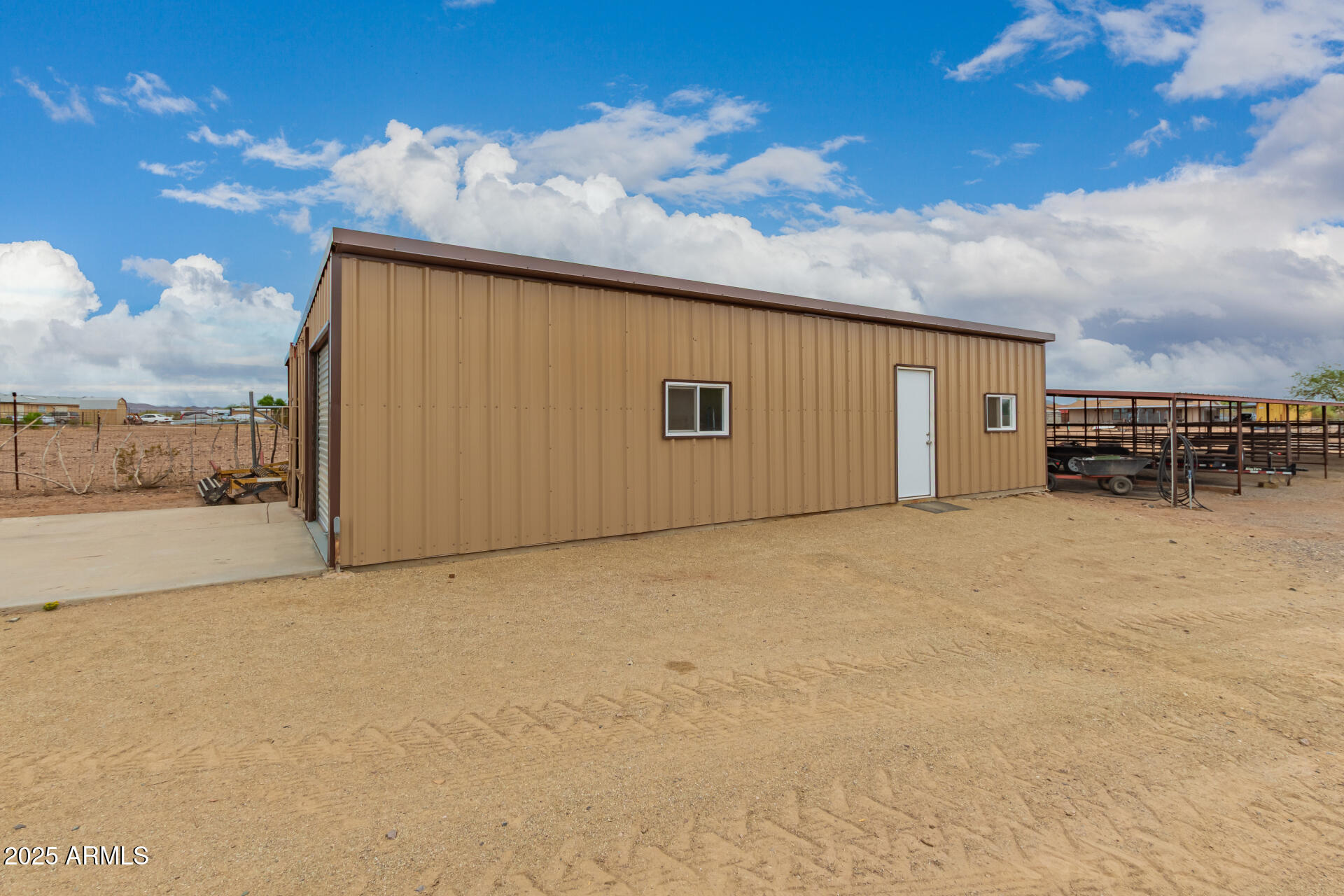 40342 North 253rd Avenue Morristown, AZ 85342 - Photo 33 of 73