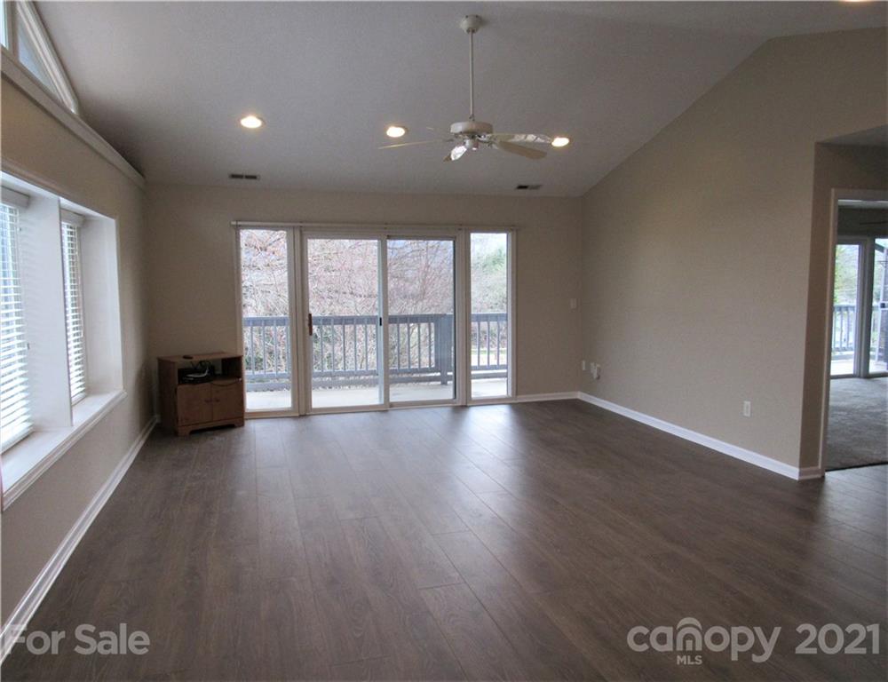 788 Eagles Nest Road, Unit G Waynesville, NC 28786 - Photo 10 of 25