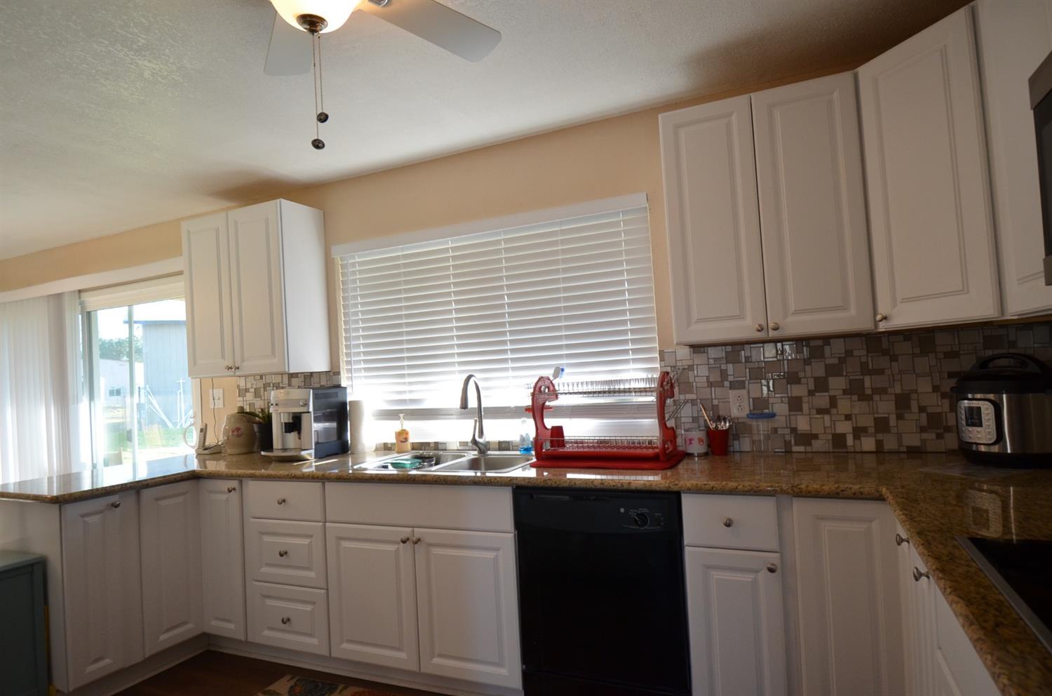 16936 Mark Road Madera, CA 93636 - Photo 21 of 27 Gallery Image 21