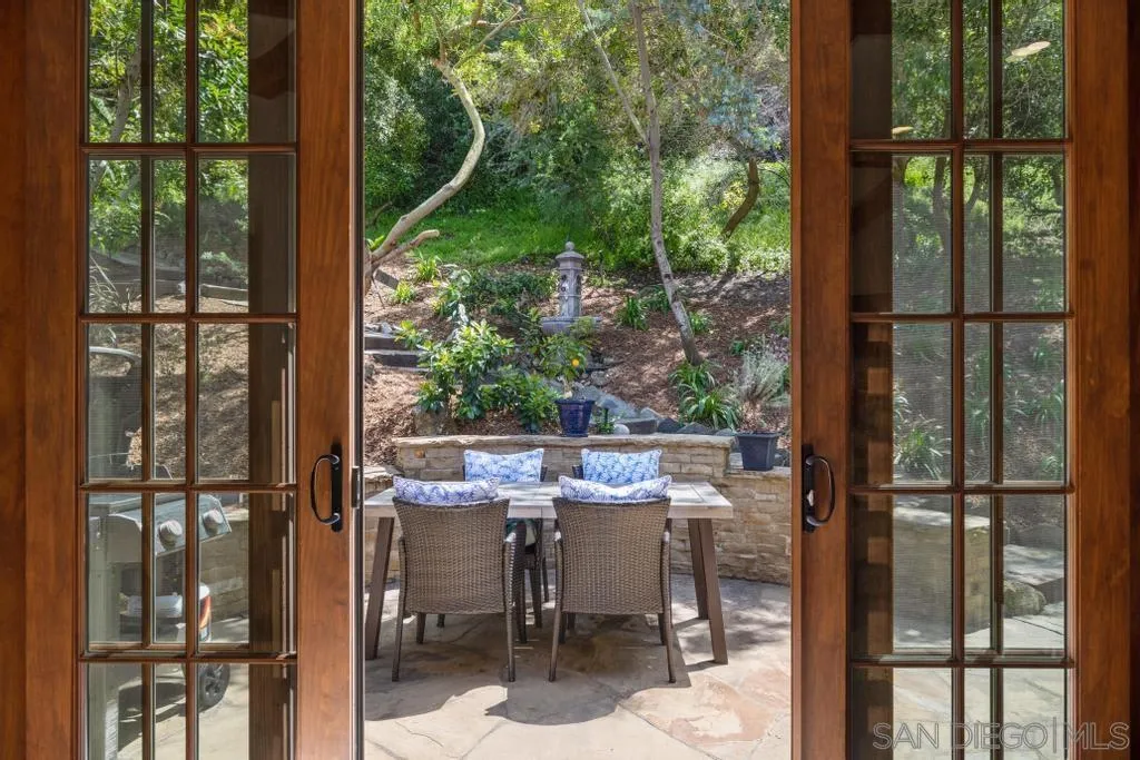 2643 Hidden Valley Road La Jolla, CA 92037 - Photo 68 of 75 Gallery Image 68