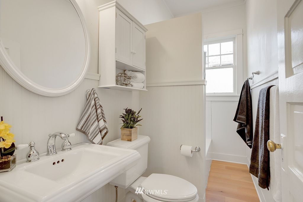 2052 North 78th Street Seattle, WA 98103 - Photo 14 of 19 Gallery Image 14