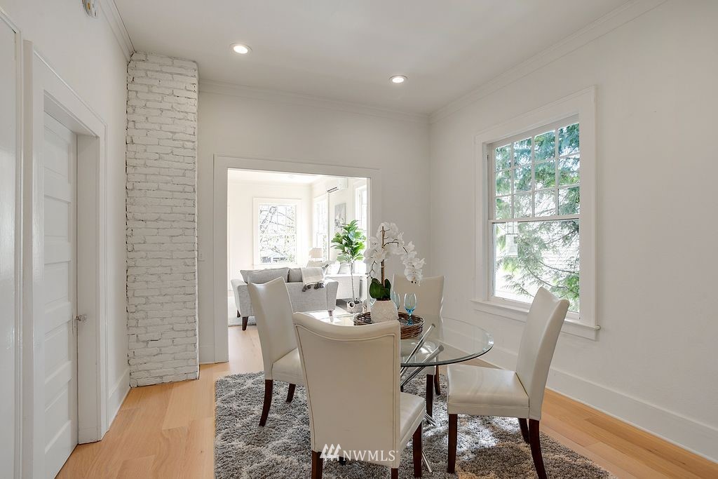 2052 North 78th Street Seattle, WA 98103 - Photo 7 of 19 Gallery Image 7