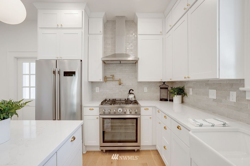 2052 North 78th Street Seattle, WA 98103 - Photo 10 of 19 Gallery Image 10