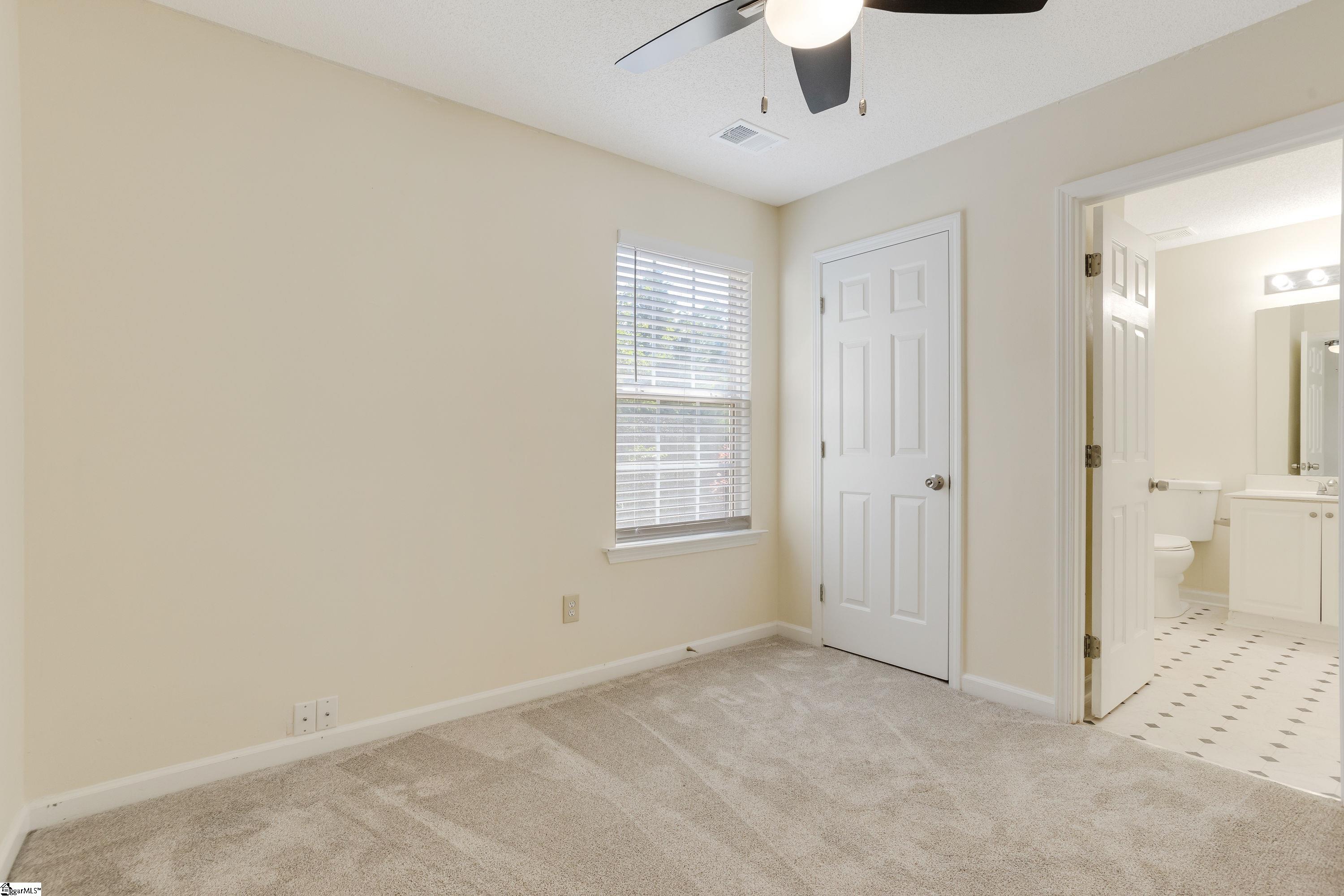 6 Wheat Cressing Court Greenville, SC 29607 - Photo 23 of 28 Gallery Image 23