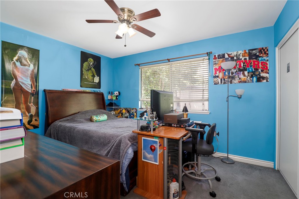 233 Kanan Road Oak Park, CA 91377 - Photo 14 of 26