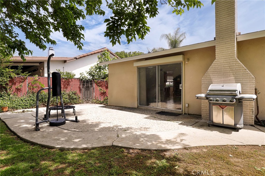 233 Kanan Road Oak Park, CA 91377 - Photo 21 of 26