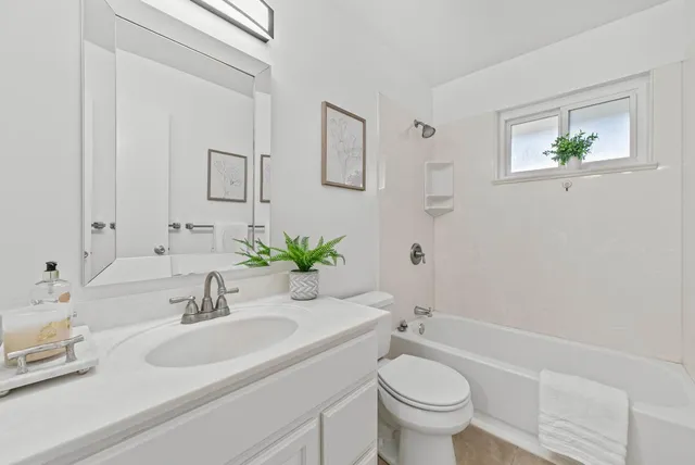 $469,000 | 1369 Phelps Avenue, Unit 9, San Jose, CA 95117