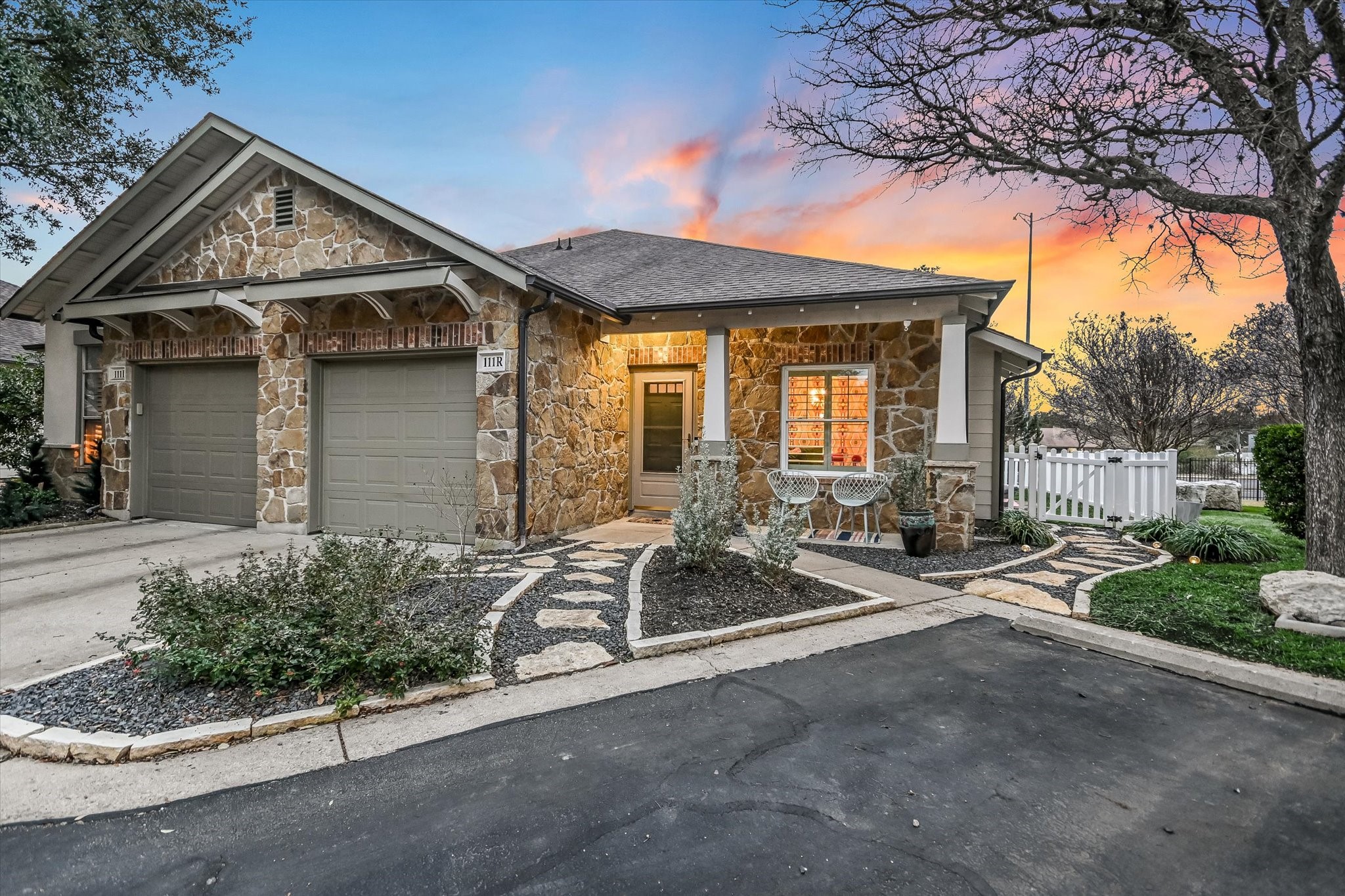 6801 Beckett Road, Unit 111R Austin, TX 78749 - Photo 1 of 1 Gallery Image 1