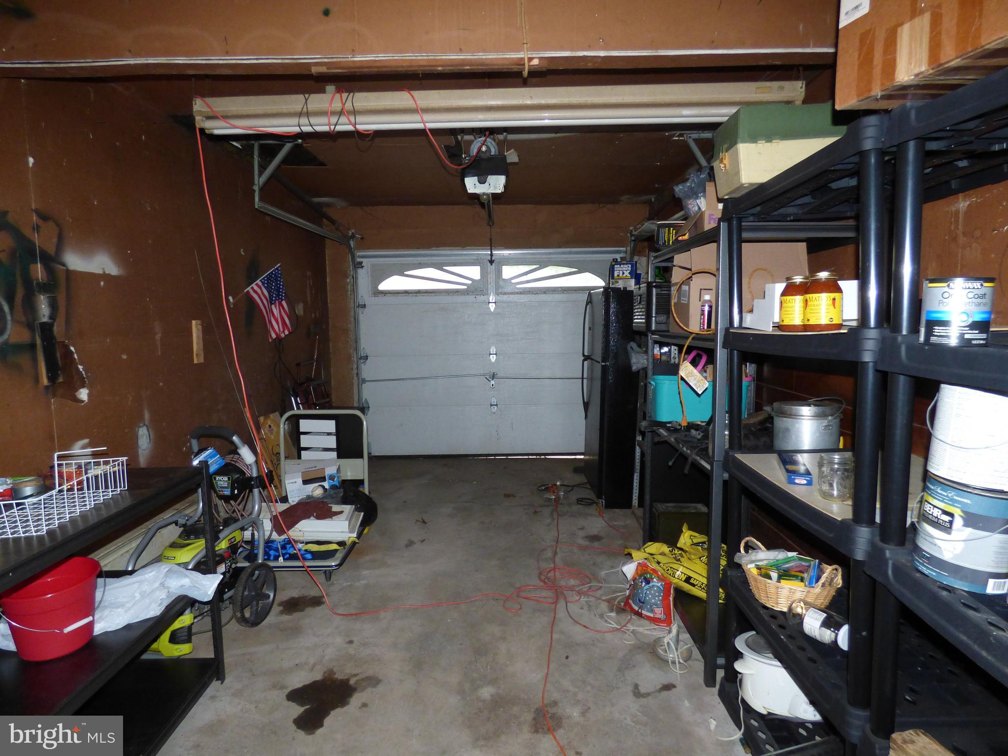 130 Fern Road Southampton, PA 18966 - Photo 15 of 25 Garage