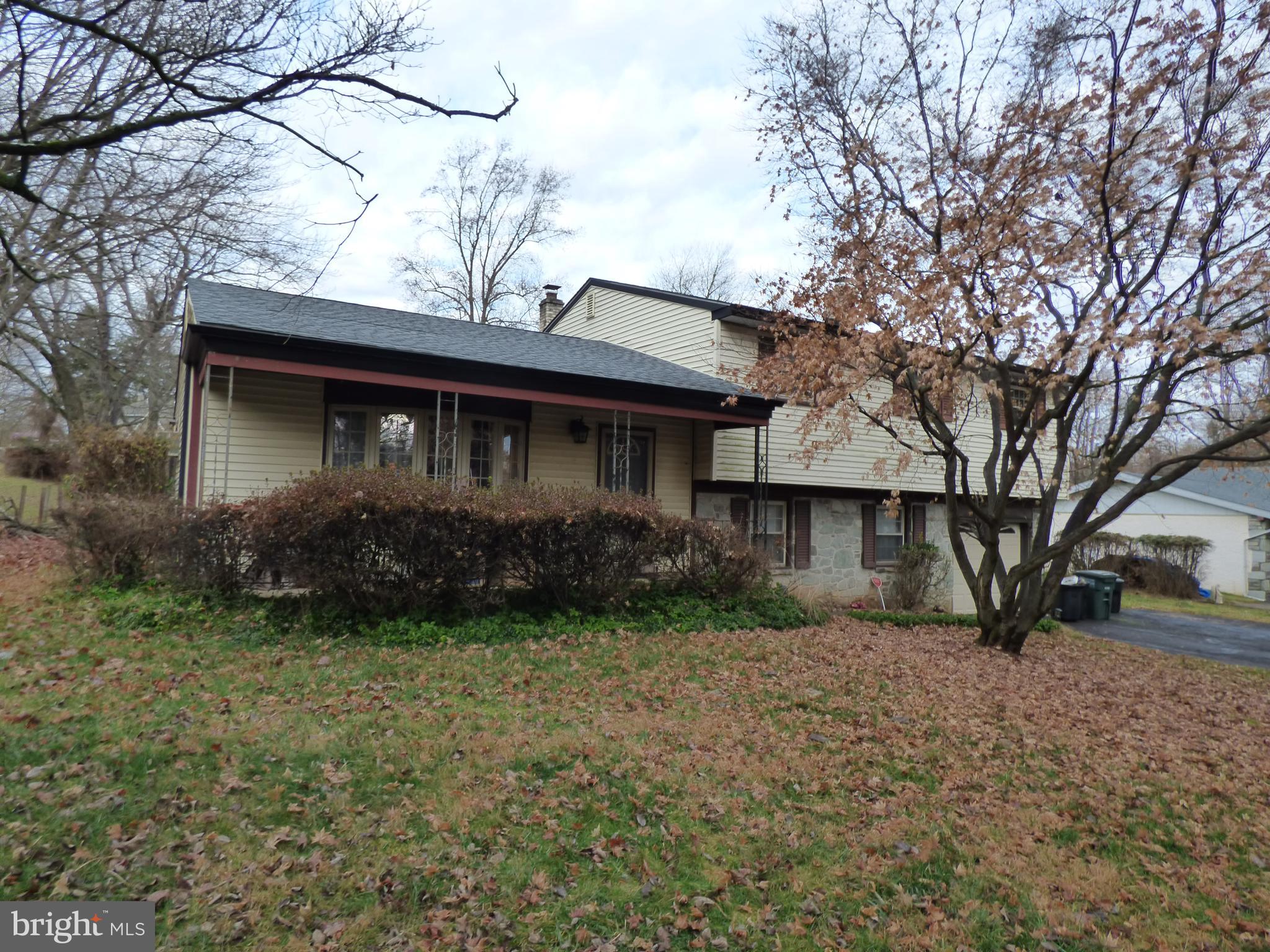 130 Fern Road Southampton, PA 18966 - Photo 2 of 25 Gallery Image 2