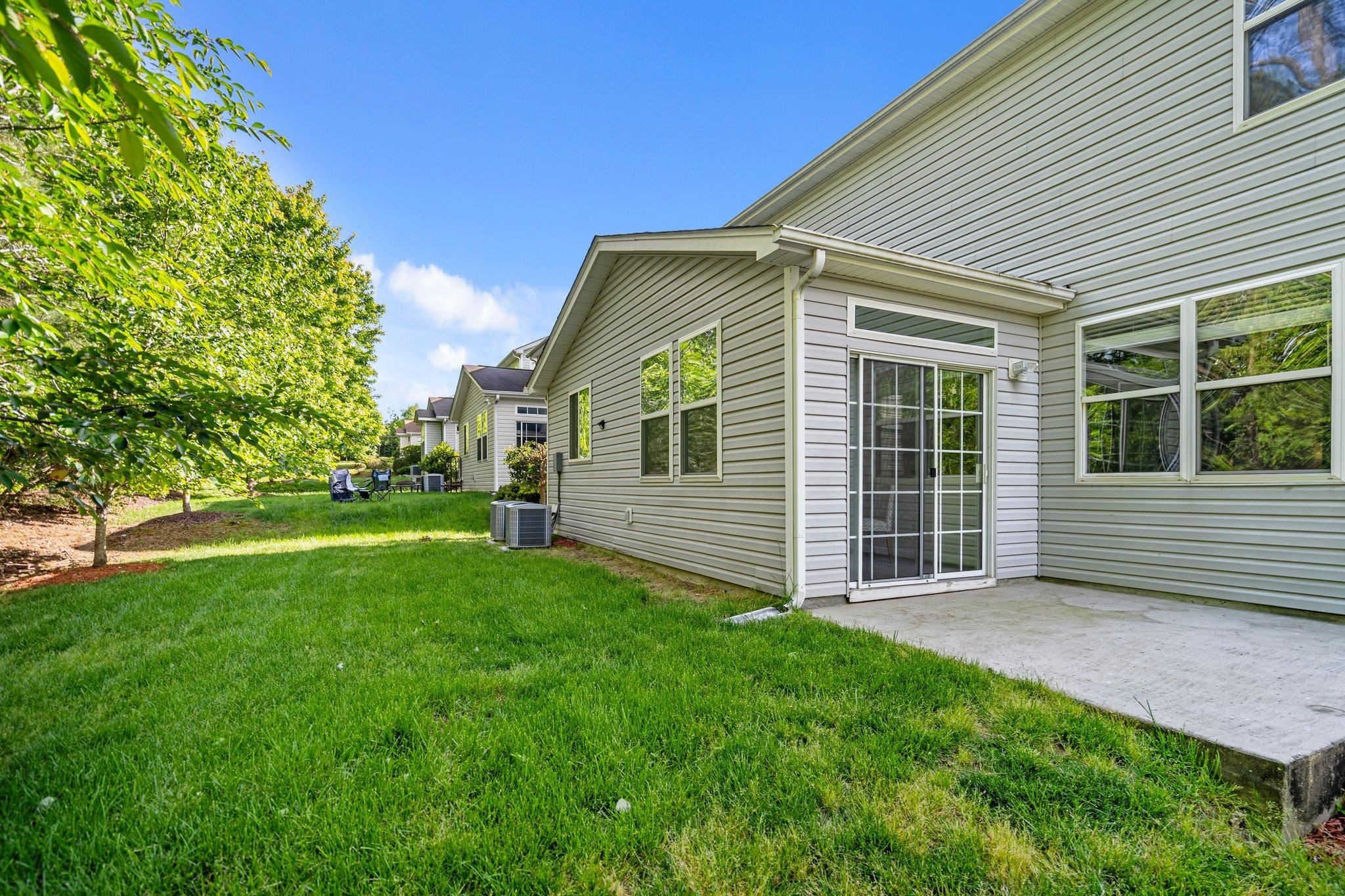 532 Emerald Downs Road Cary, NC 27519 - Photo 6 of 51 a view of backyard with green space