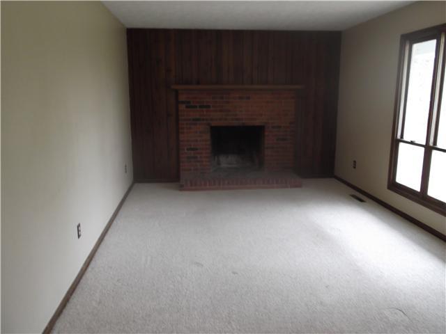 6445 Liberty Road Delaware, OH 43015 - Photo 2 of 11