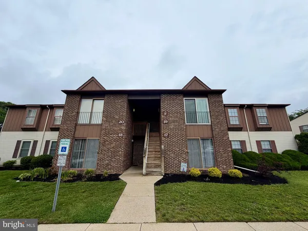 $270,000 | 17 Windsor Court, Sewell, NJ 08080