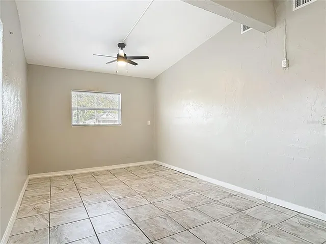 $199,990 | 820 Berkshire Road, Daytona Beach, FL 32117